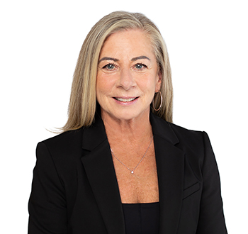 Carolyn Aversa, Directrice développement hypothécaire